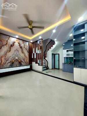 Bán Gấp Nhà Lô Góc - Phan Đình Giót - Hà Đông31M² X 5 TầngGiá Chỉ: 7 Tỷ 95