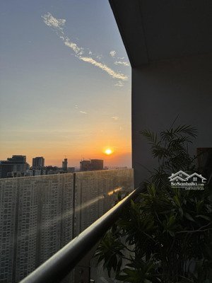 cho thuê cc 1pn, 1wc, 41m2 chỉ với 15 triệu tại vinhomes central park, bình thạnh, hcm