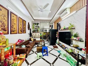 không hề ảo! kim mã, nhà đẹp ở luôn, ngõ 3 gác thông, vài chục m ô tô đỗ, tặng nội thất, 36m2*5t