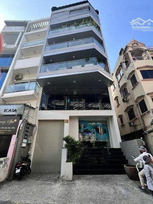 chủ gửi bán gấp góc 2 mặt tiền ngay vạn hạnh mall , q10 -( 7 x 20 ) - h 6 lầu -hddt 180tr-giá 53tỷ!