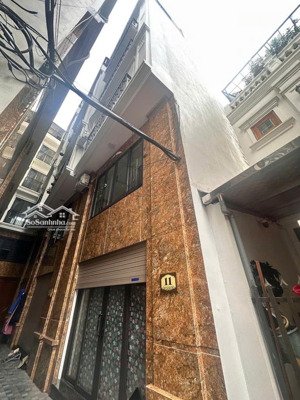 bán nhà thạch bàn long biên 6 tầng phân lô ô tô đỗ cổng 6.2 tỷ