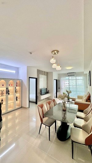 căn hộ 78m 2pn sổ hồng riêng c/c belleza phạm hữu lầu q7. giá 3.750 tỷ. lh em trang