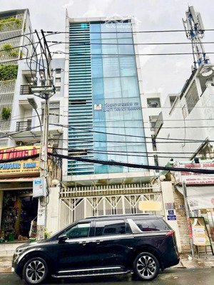 siêu rẻ!bán tòa nhà ung văn khiêm gần nguyễn gia trí 7x18m hầm 5 tầng 32 tỷ hdt 120tr