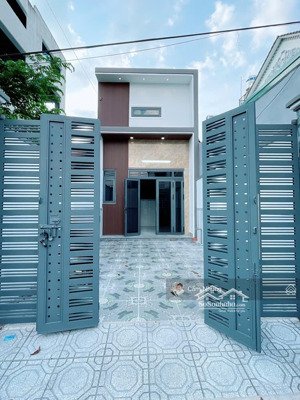 bán nhà mặt tiền - bình đức, lái thiêu 63, dt 78m2, shr, gía: 4tỷ150, lh: 