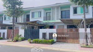 bán ngợp căn 1 trệt 1 lầu sun casa central từ cđt vsip, sổ hồng sẵn, hỗ trợ vay, giá chỉ 2.85 tỷ
