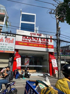 chốt gấp 35 tỷ! bán gấp toà nhà mặt tiền quang trung gò vấp - dt 7x25m hầm 6 tầng hđt 150 triệu/th