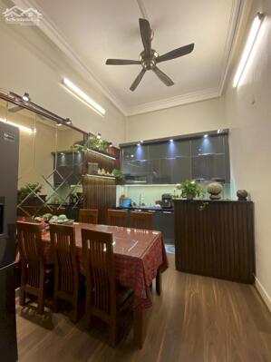 Bán nhà An Trạch 40m2 nhà đẹp lô góc ngõ nông vị trí đẹp 7.5 tỷ