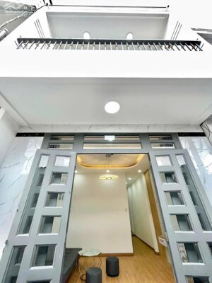 Nhà trệt lầu 3 phòng ngủ hẻm 86 Mậu Thân - Kế bên siêu thị Lotte Cần Thơ