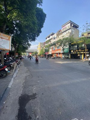 mp lê thanh nghị hbt lô góc 3 thoáng 122m2 mặt tiền khủng 7m, vỉa hè rộng, kd sầm uất chỉ 60 tỷ