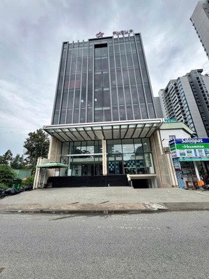 bán gấp góc 2 mặt tiền nguyễn văn kỉnh - trương văn bang q2 -dt: 16x20m xây hầm 7 lầu giá 99 tỷ