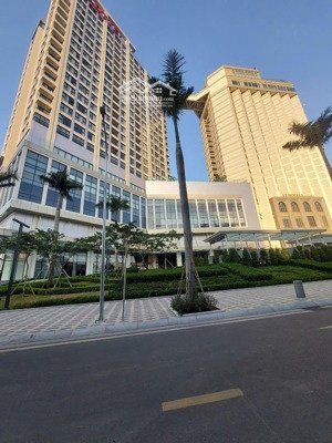 bán nhà mặt phố tại đường lạc long quân 80m2, 7 tầng giá 38 tỷ. tây hồ