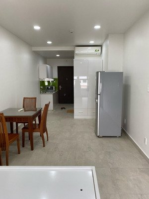 bán căn hộ giá chính chủ kingston, dt 31m2, nt cơ bản, 2 tỷ 8, hỗ trợ sổ hồng , lh 0903932*** nam