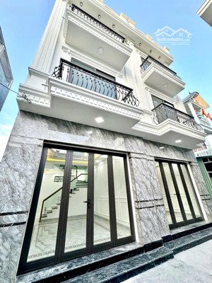 nhà mới mặt ngõ đằng hải 46m - 3,95 tỷ - 4 tầng - ô tô vào nhà