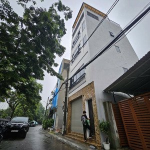 bán nhà đẹp việt hưng, long biên ô tô tránh, vào tận nhà diện tích: 46m vuông vắn