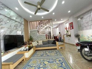 bán nr hà trì, hà cầu, hà đông, hà nội. 2 bước ra ô tô đỗ, dt 55m2 - 5 tầng, giá 8 tỷ