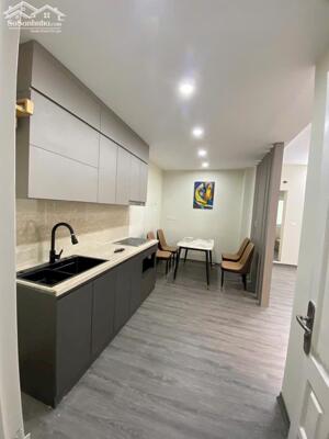 Bán nhà đẹp tập thể Vĩnh Tuy - nhỉnh 2 tỷ - ô tô đỗ