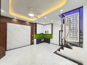 bán nhà phố đại đồng, hoàng mai, căn góc thoáng sáng, ngõ thông, gần ô tô 36m, 5 tầng, giá 6,25 tỷ