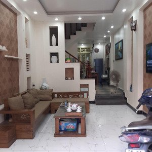 chính chủ bán nhà ngõ 175 số 12 phố bồ đề 45m x 4 tầng