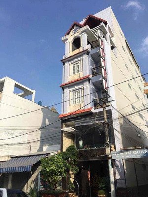 bán nhà góc 2 mặt tiền đường lạc long quân - dt: 5 x 13m - kc: 6 tầng + tm - hđt: 40 tr- 13.2 tỷ