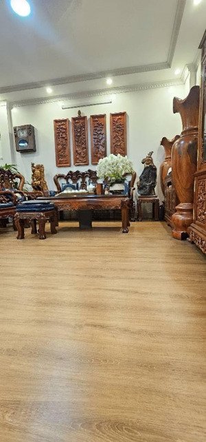 bán nhà lương sử văn chương đống đa 41/45m2x5 tầng mặt tiền 8m zá chào 9,99 tỷ