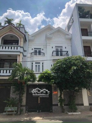 biệt thự hẻm 80 đường hoàng hoa thám, 7.5x18m, trệt + 2 lầu st giá 17 tỷ tl