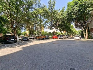 bán đất đẹp tại lâm hạ, 28 tỷ, 90 m2, mặt tiền 18m, ngõ rộng 8m