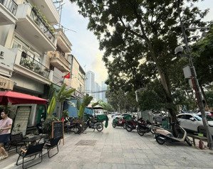 bán nhà mặt phố vạn phúc - ba đình - 1 mặt phố vỉa hè 5m - 1 mặt ngõ ô tô vào nhà- mt 4.9m- 54m2x5t