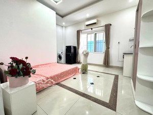 căn hộ tân sinh viên - full nội thất có cửa sổ gần đại học tôn đức thắng, lotte mart, rmit.