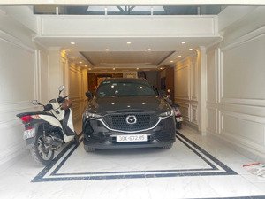 thạch bàn long biên, nhà mới 6 tầng thang máy, gara ô tô. 60m2, chỉ 11.x tỷ