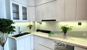 đẹp hiếm ! bán nhà yên hoà cầu giấy-5 tầng 29.8m2 mt4m-sổ đỏ chính chủ