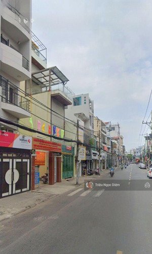 bán gấp biệt thự vườn 5 tầng thang máy huỳnh văn bánh phú nhuận hẻm oto sát quận 1