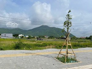 chính chủ gửi bán lô góc 2 mặt tiền đường nguyễn hữu cảnh - tân hưng - vị trí đẹp