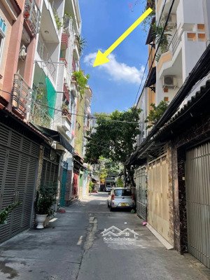 thành thái quận 10-45m2 ngang 4x11- 4 tầng hẻm 7m xe hơi tránh -ô tô ngủ trong nhà ngay ubnd quận.