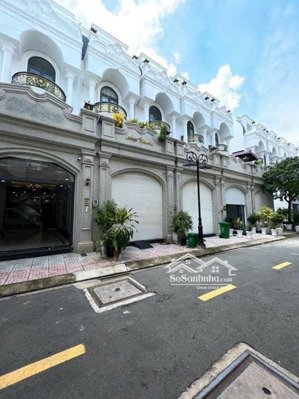 bán nhà phố sổ hồng, 4x20, đúc 3.5 tấm, 6.3 tỷ