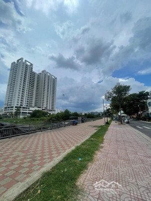 siêu hot, bán đất tặng nhà cấp 4 đường 3441 phạm thế hiển [p7, q8] dt: 90m2 (5x 18) chỉ 6.2 tỷ