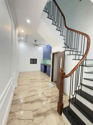 bán nhà riêng tại tứ hiệp, 6,25 tỷ, 38m2, 4pn, 4wc, 4t. ô tô đỗ cổng. nhà mới, nội thất 50% có sẵn!