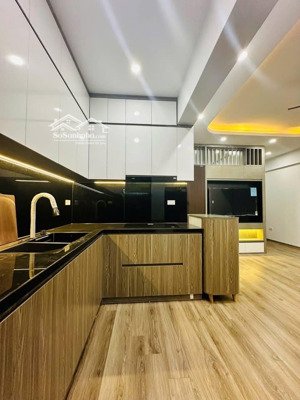 bán căn hộ cao cấp ct1 bắc linh đàm, có hầm ô tô