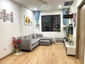 bán căn hộ 2 ngủ 1 vs 55 m2 tòa l đẹp nhất khu giá mềm