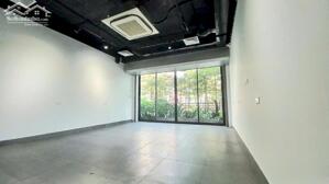 TÒA NHÀ MẶT PHỐ NGUYỄN CHÍ THANH – MẶT TIỀN 9.4M – 8 TẦNG HIỆN ĐẠI