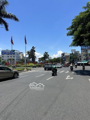 nhà 3 tầng mặt tiền điện biên phủ. gần mẹ nhu, gần chợ thanh khê - diện tích 105m2 ngang 5m5