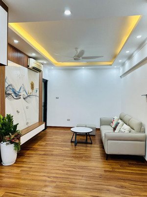 bán nhanh căn góc chỉ nhỉnh 4 tỷ tòa b11 nam trung yên, trung hoà, cầu giấy, hn