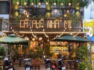 cho thuê nhà mặt phố tô hiệu - cầu giấy- 240m2*3 tầng - mặt tiền 8m - alo 