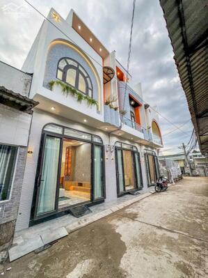 Bán Nhà trục chính hẻm 25 Nguyễn Văn Linh kế siêu thị Mega Market Nguyễn Văn Linh