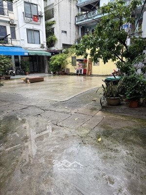 bán nhà xuân đỉnh đẹp hiếm. ô tô đỗ cổng nhà