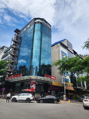siêu vip, cực hiếm, bán building mặt phố phường cầu giấy, 210m2, 7 tầng, lô góc, giá tốt nhất.