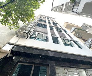 ccmn phúc diễn - 1 nhà ra phố - ngõ thoáng - 7 tầng thang máy - 20pkk - đủ pccc - doanh thu 100tr