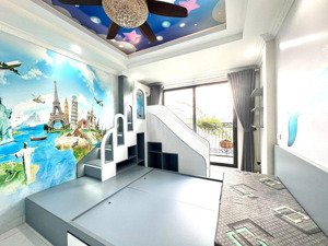 view hồ hoàng cầu, nhà đẹp 50m, thang máy, ở sướng, kinh doanh đỉnh, mai anh tuấn, đống đa