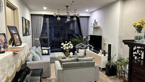 bán căn hộ bộ kế hoạch và đầu tư đông quan. dt 110m2 thiết kế 3 ngủ. full nội thất