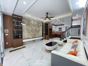 bán gấp nhà trịnh văn bô, mỹ đình, 35m, 5tầng, hơn 6 tỷ, ô tô