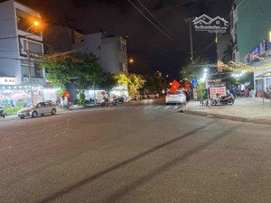 cực hiếm siêu phẩm 2 mặt tiền hồ nghinh, giá đầu tư siêu hời, cách biển mỹ khê chỉ vài phút